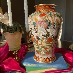 Chinoiserie Crane Vase